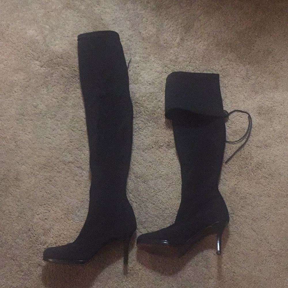 Black boots